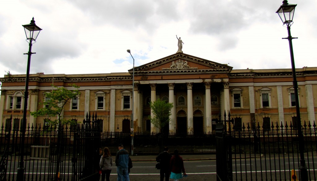 The Crumlin Road Courthouse is currently derelict. It was opened in 1850, and has a tunnel passing directly under the road to the gaol - the source of the phrase "sent down." During the Troubles, the court used Diplock Courts, where cases were tried by a single judge.