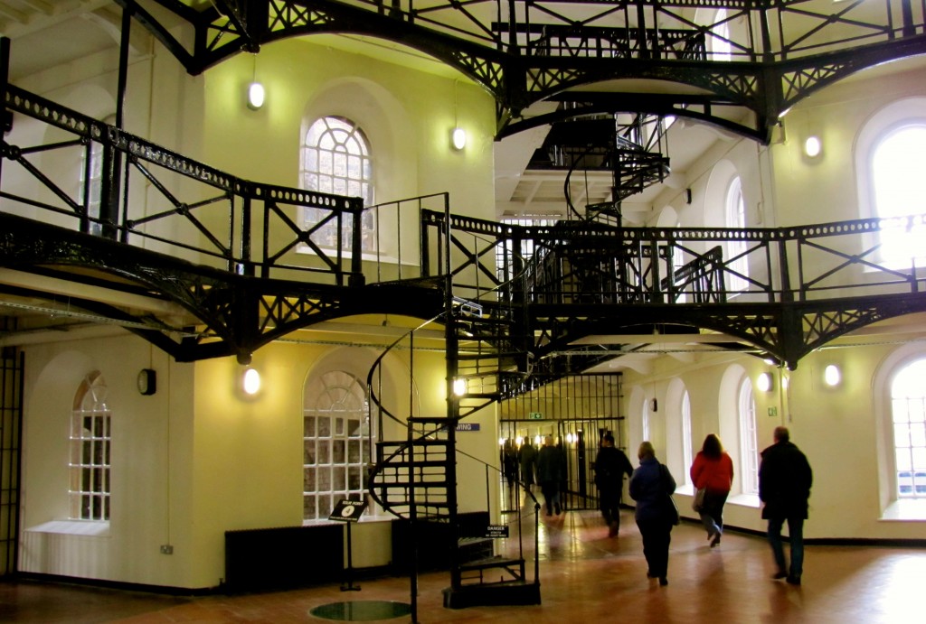 This is the Circle. The gaol is built on the Panopticon concept, like Kilmainham Gaol, but implemented differently. Four different wings radiated straight off the circle, with clear lines of sight from the central area.