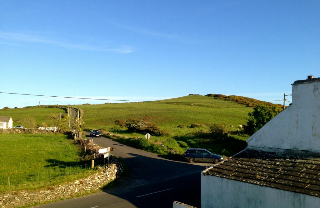 This is the view from the steps leading up to my room at McGann's Pub. I took it mainly to document the fact that, once again, I've got some good weather in Ireland. Which I have just jinxed. Dammit.