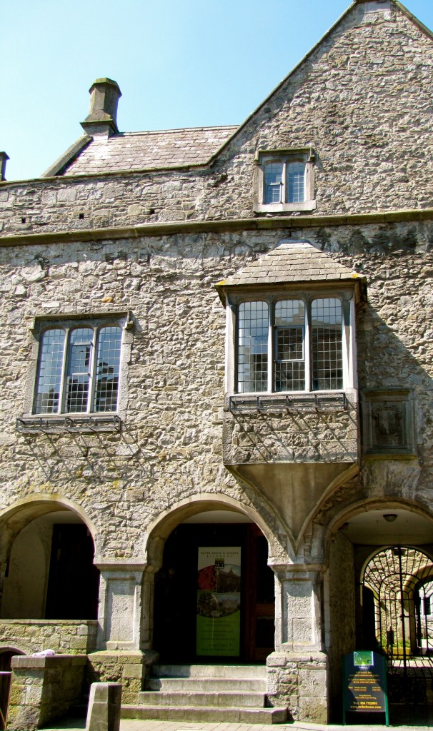 The Rothe family, along with the Butlers and the Shees, was one of the wealthy, powerful noble families in Kilkenny. The Rothe House is actually three houses, leading back from the street, and is used now by the local archaeological society.