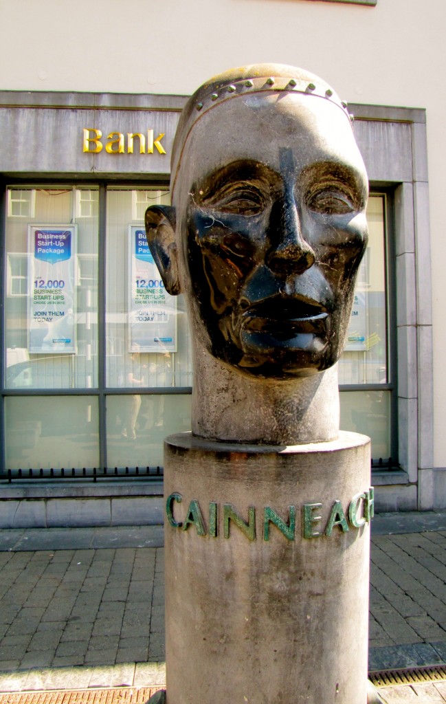 In the middle of the High Street is a statue of Cainneach - St. Canice. The name of the city in Gaelic is Cill Cainneach, which means Canice's Church. I didn't make it out to St. Canice's Cathedral today. I have to try that tomorrow.