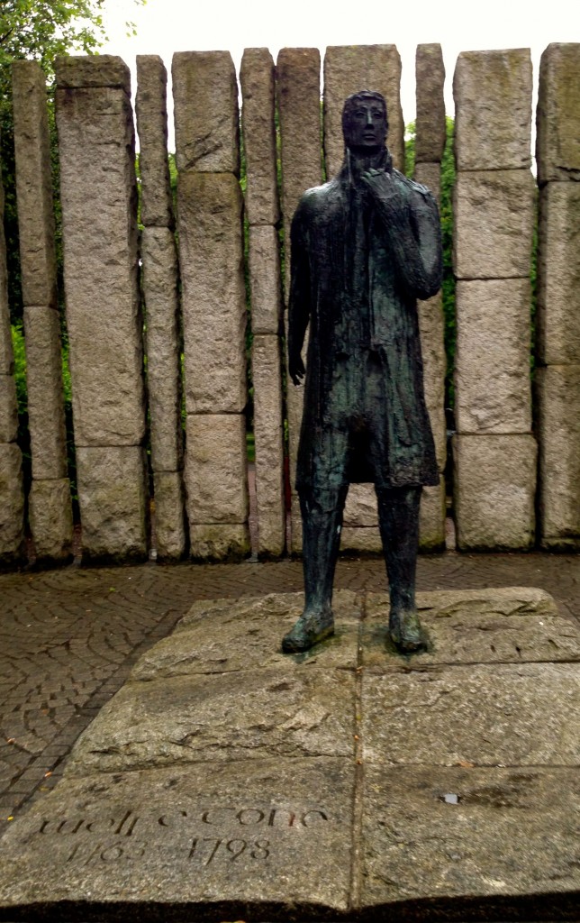 Thanks to the rain, though, I was able to get a picture of the statue of Wolfe Tone at St. Stephen's Green without a whole bunch of people around it.