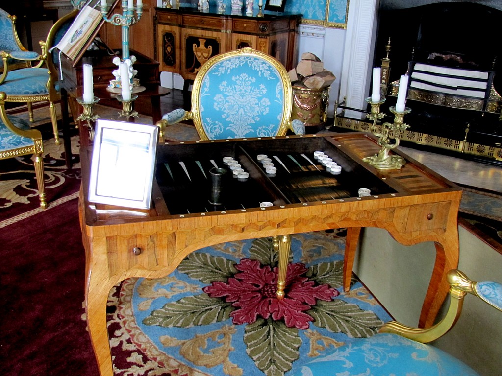 A very nice backgammon table in the Turquoise Parlour.